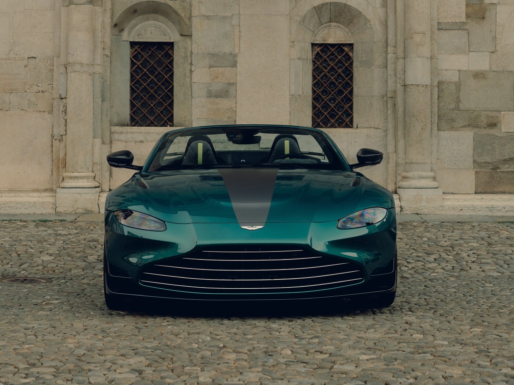 Aston Martin Vantage Roadster F1 Edition (Automático)